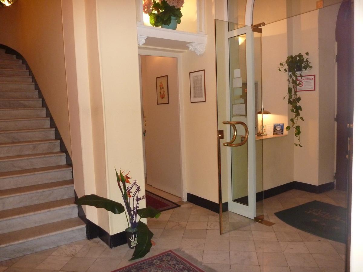 Hotel Miramare インペリア エクステリア 写真